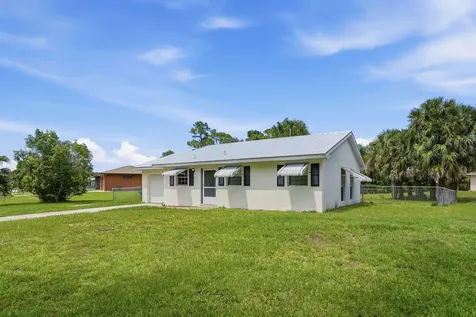 273 Easy Street Sebastian FL 32958
