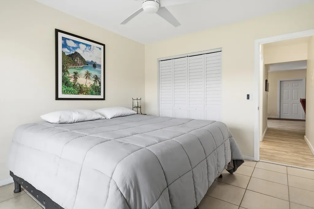 142 Norwich F West Palm Beach FL 33417