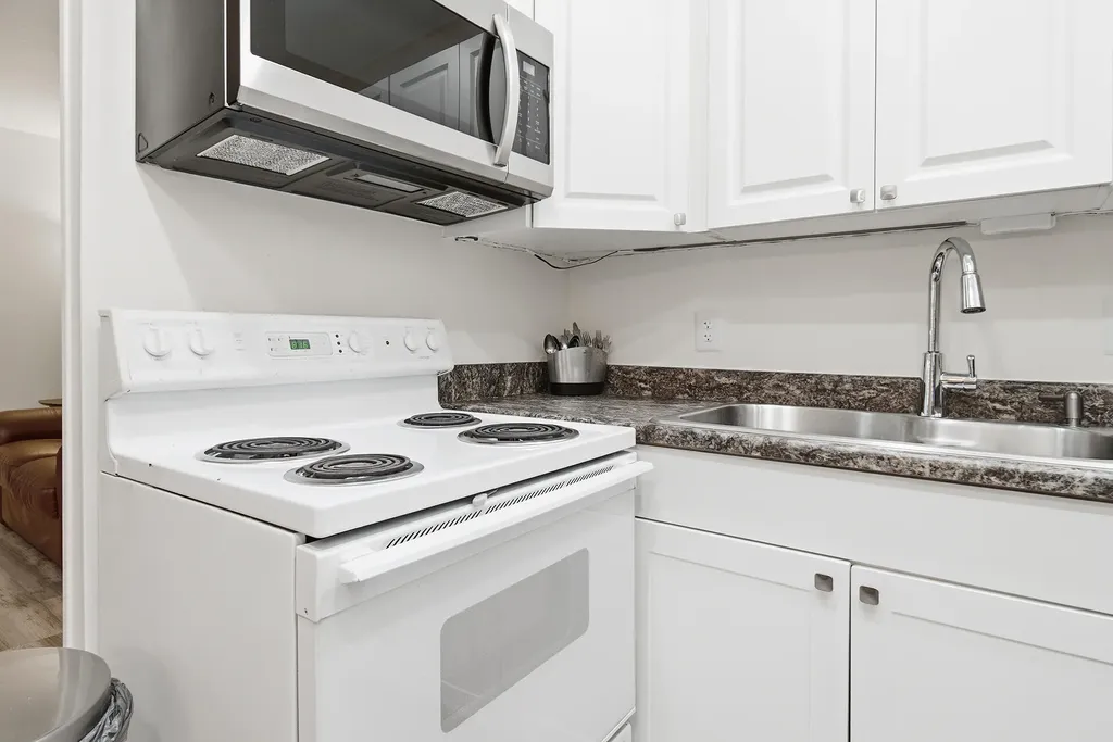 142 Norwich F West Palm Beach FL 33417