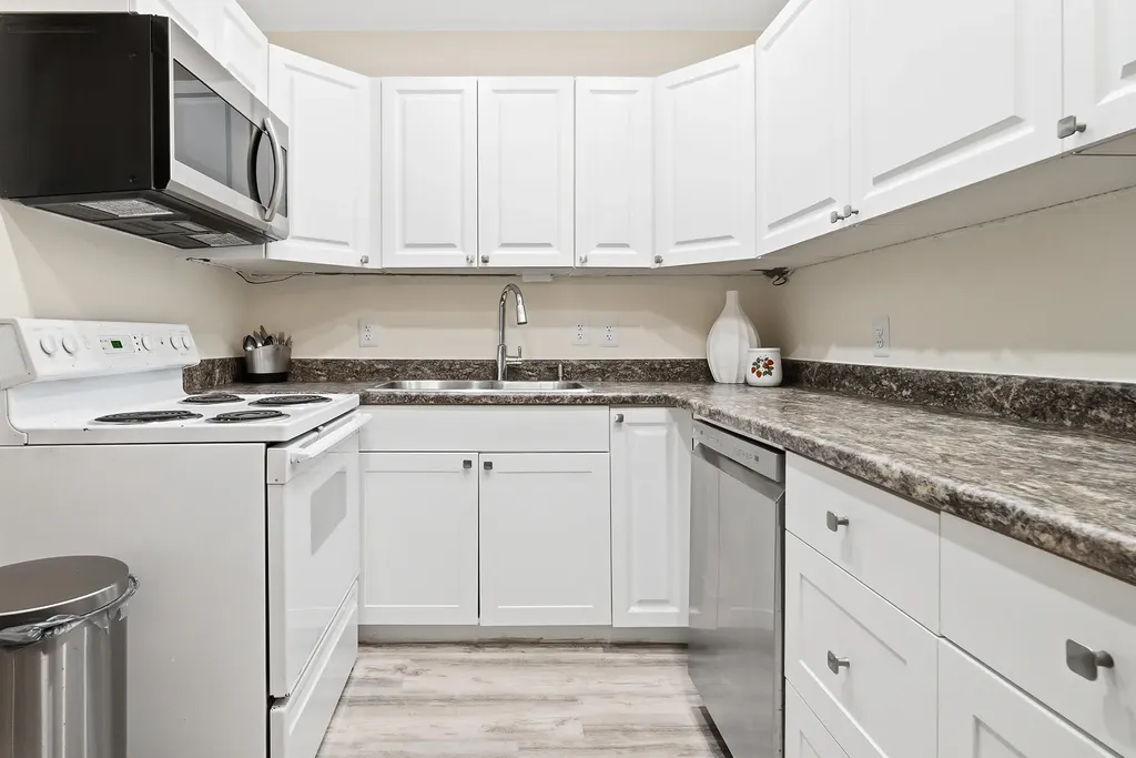 142 Norwich F West Palm Beach FL 33417