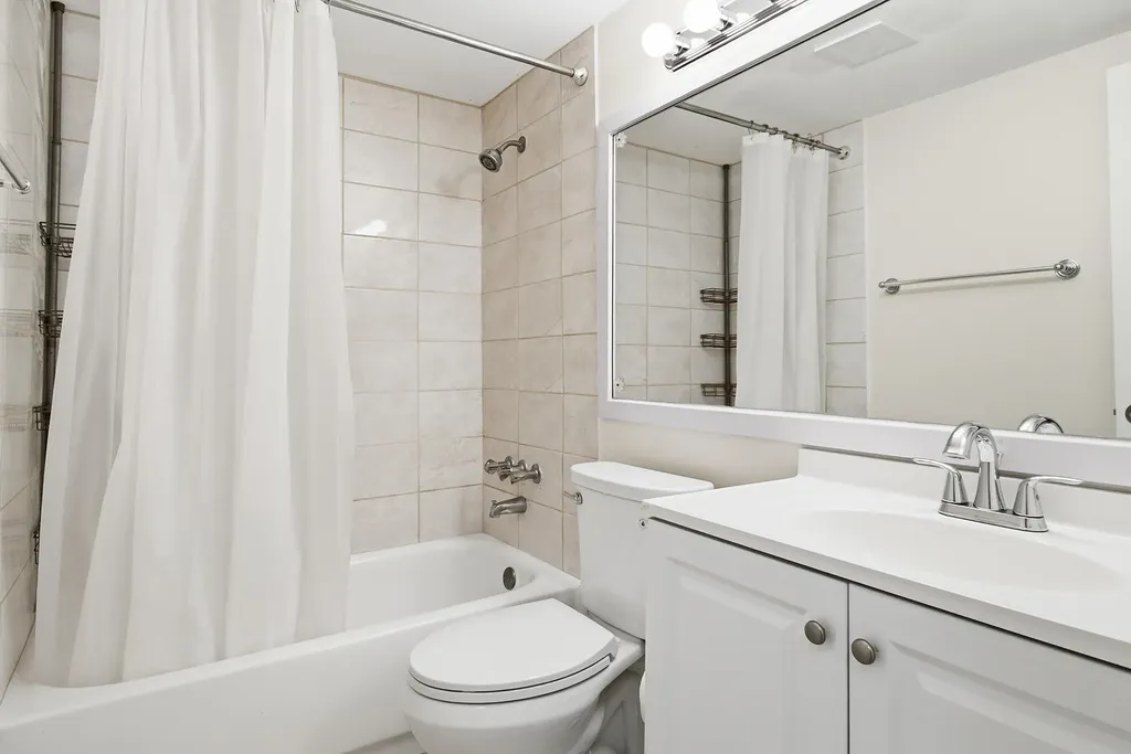 142 Norwich F West Palm Beach FL 33417