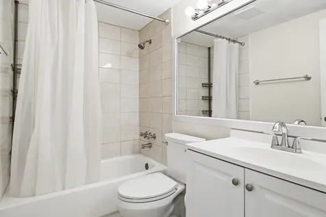 142 Norwich F West Palm Beach FL 33417