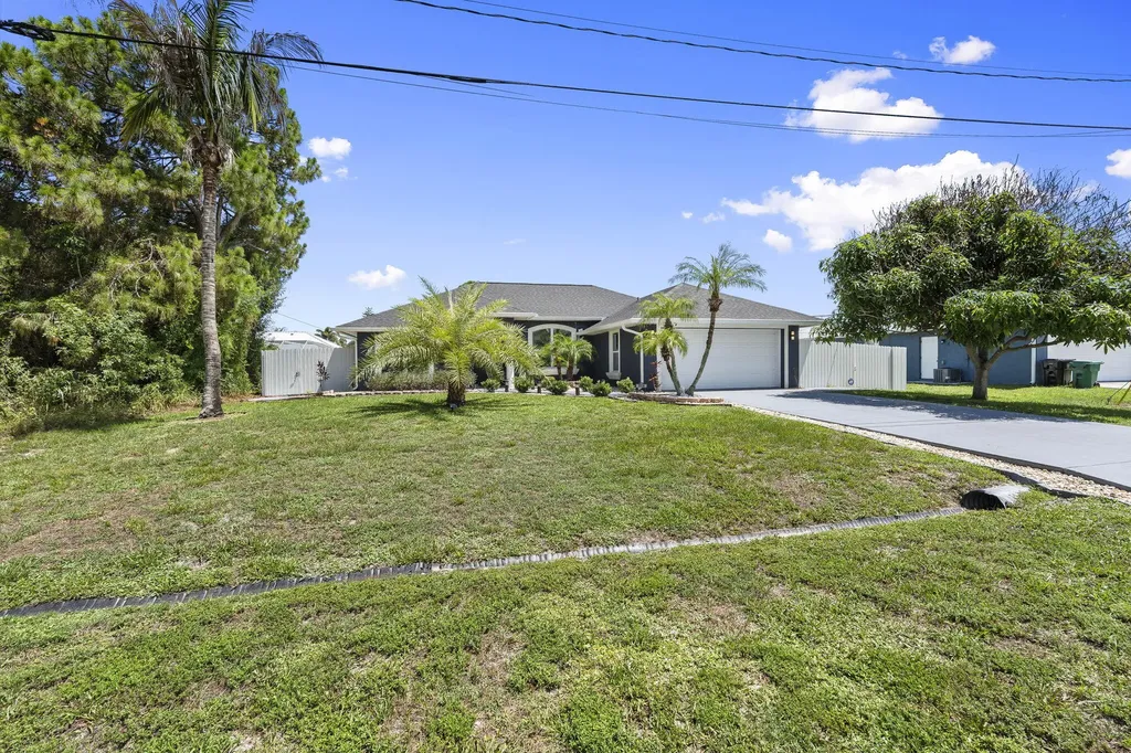 510 SW Halifax Avenue Port St Lucie FL 34953