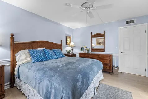 1605 S Us Highway 1 Jupiter FL 33477