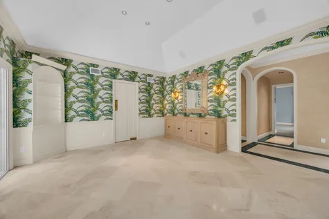 7107 SE Golfhouse Drive Hobe Sound FL 33455