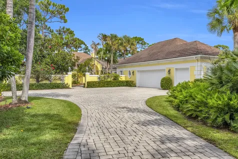 7107 SE Golfhouse Drive Hobe Sound FL 33455