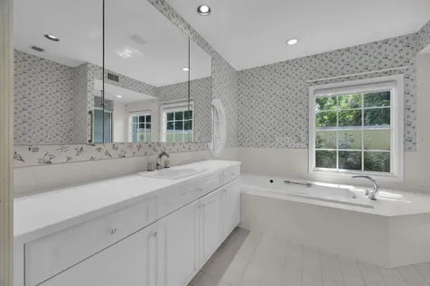 7107 SE Golfhouse Drive Hobe Sound FL 33455