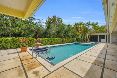 7101 SE Golfhouse Drive Hobe Sound FL 33455