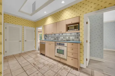 7107 SE Golfhouse Drive Hobe Sound FL 33455