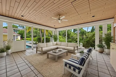 7107 SE Golfhouse Drive Hobe Sound FL 33455