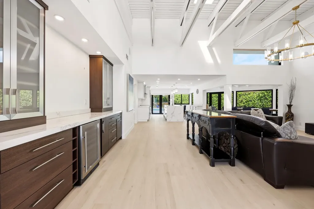 624 W Lakewoode Circle W Delray Beach FL 33445
