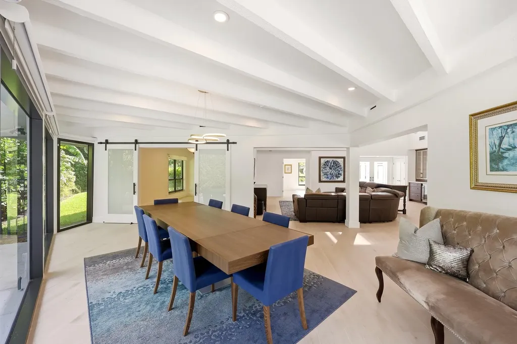 624 W Lakewoode Circle W Delray Beach FL 33445