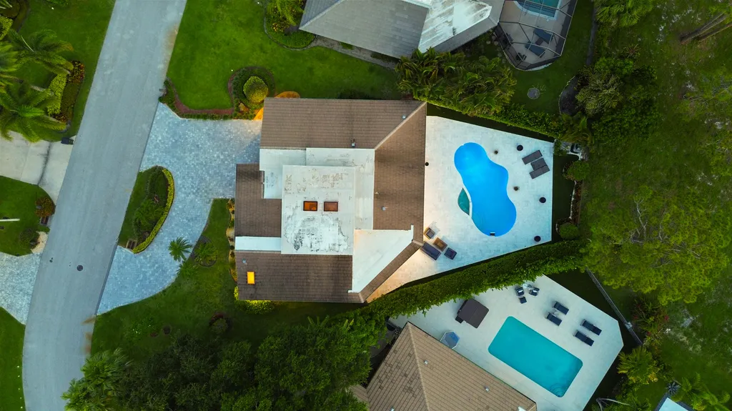 624 W Lakewoode Circle W Delray Beach FL 33445