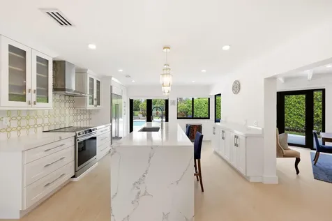 624 W Lakewoode Circle W Delray Beach FL 33445