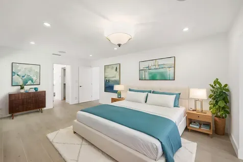 624 W Lakewoode Circle W Delray Beach FL 33445