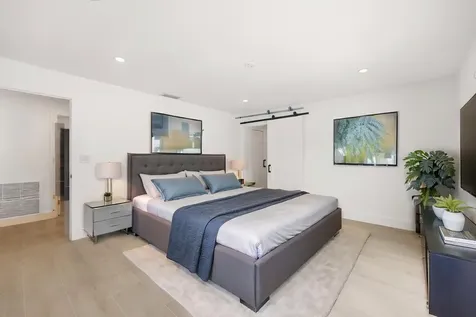624 W Lakewoode Circle W Delray Beach FL 33445