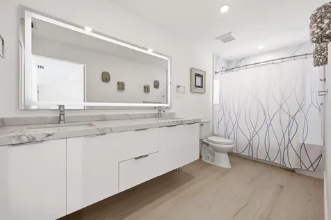 624 W Lakewoode Circle W Delray Beach FL 33445