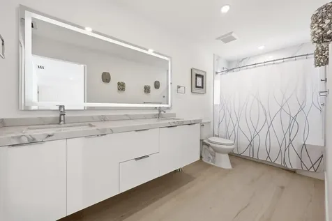 624 W Lakewoode Circle W Delray Beach FL 33445