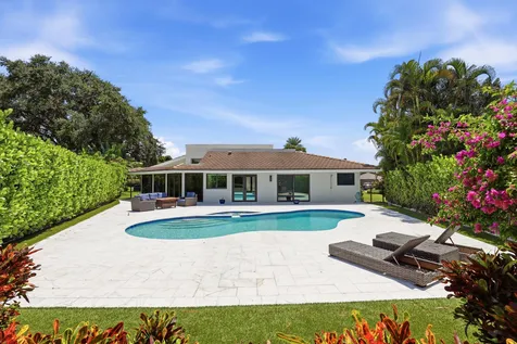 624 W Lakewoode Circle W Delray Beach FL 33445