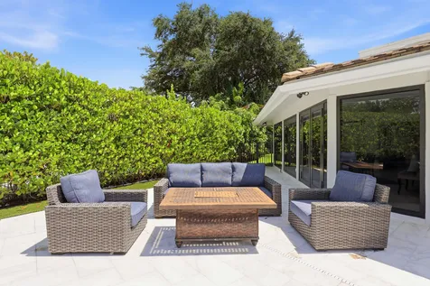 624 W Lakewoode Circle W Delray Beach FL 33445