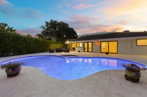 624 W Lakewoode Circle W Delray Beach FL 33445