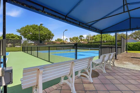 624 W Lakewoode Circle W Delray Beach FL 33445