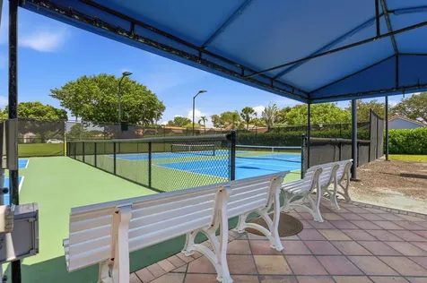 624 W Lakewoode Circle W Delray Beach FL 33445