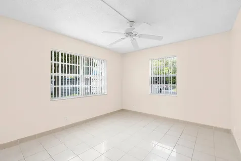 3230 NW 102nd Terrace Coral Springs FL 33065