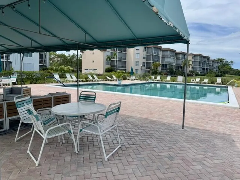 6100 NW 2nd Avenue Boca Raton FL 33487