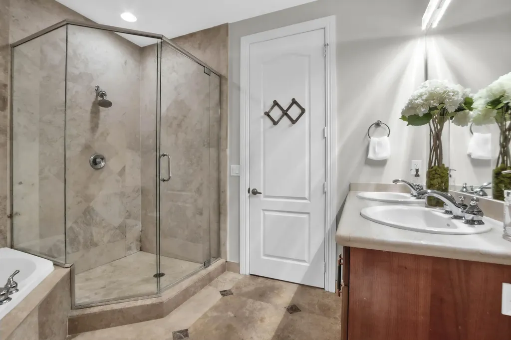 1362 Bayview Drive Fort Lauderdale FL 33304