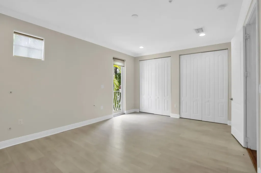 1362 Bayview Drive Fort Lauderdale FL 33304