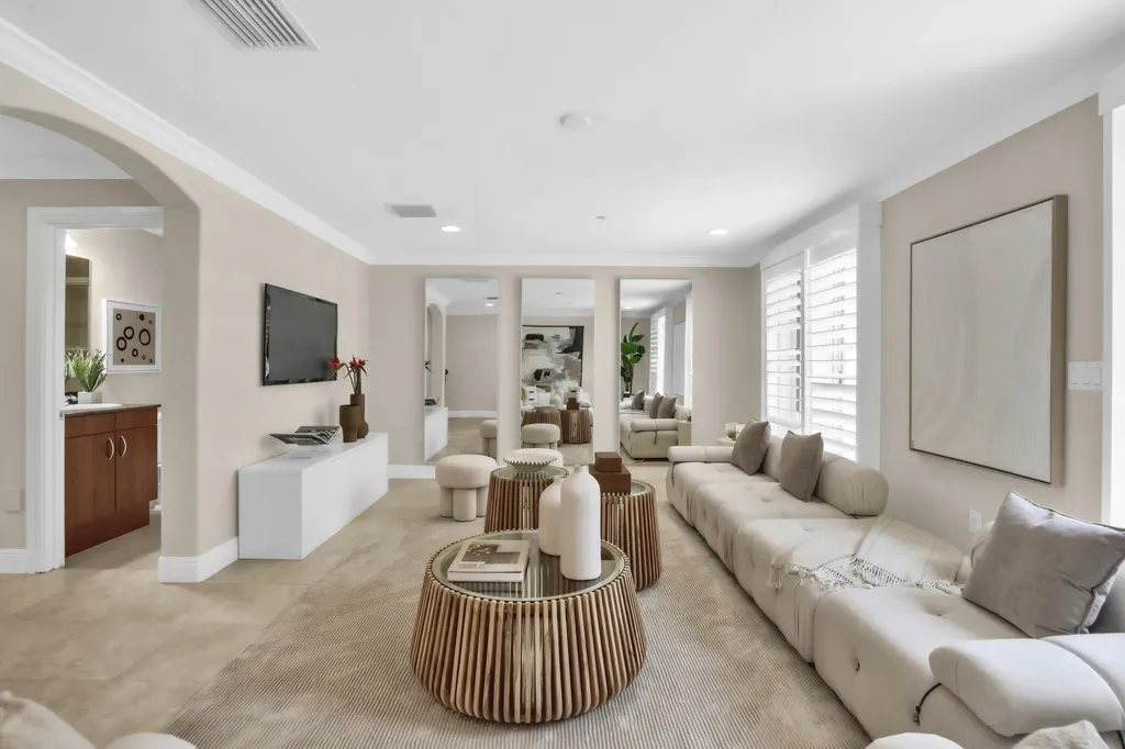 1362 Bayview Drive Fort Lauderdale FL 33304
