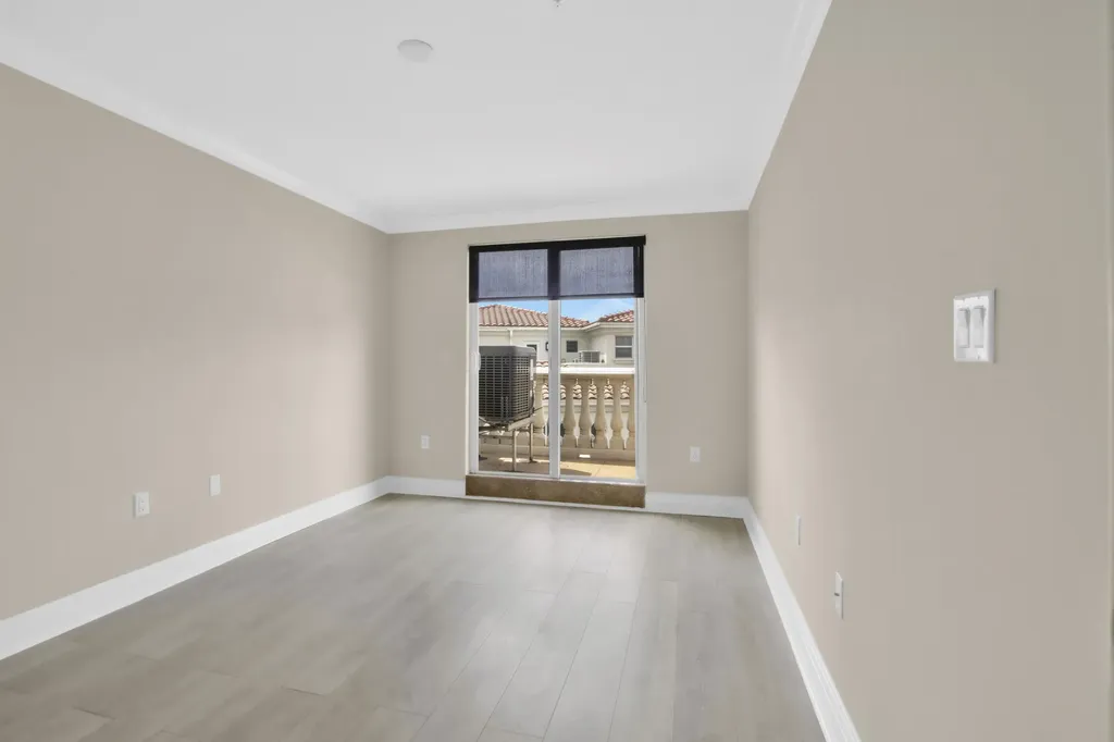 1362 Bayview Drive Fort Lauderdale FL 33304