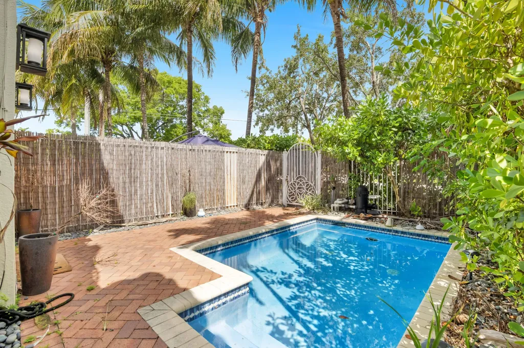 1362 Bayview Drive Fort Lauderdale FL 33304