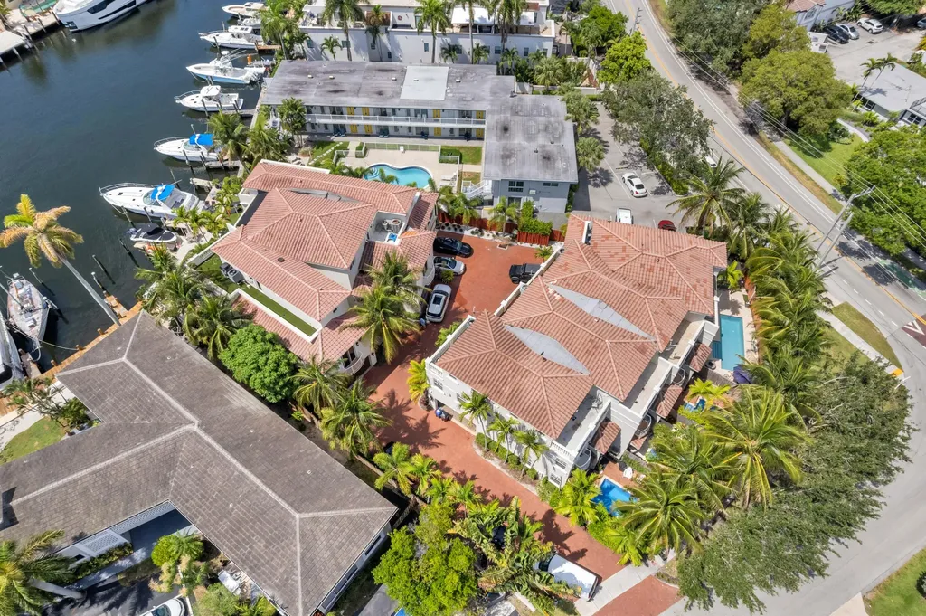 1362 Bayview Drive Fort Lauderdale FL 33304