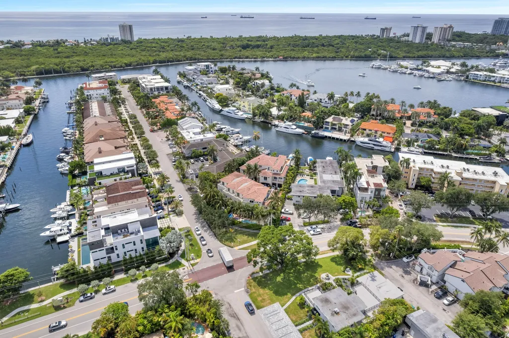 1362 Bayview Drive Fort Lauderdale FL 33304