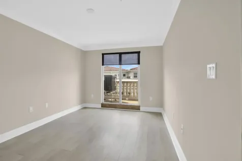 1362 Bayview Drive Fort Lauderdale FL 33304