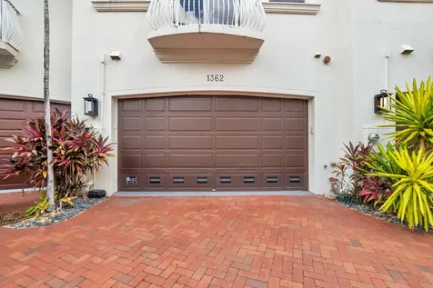 1362 Bayview Drive Fort Lauderdale FL 33304