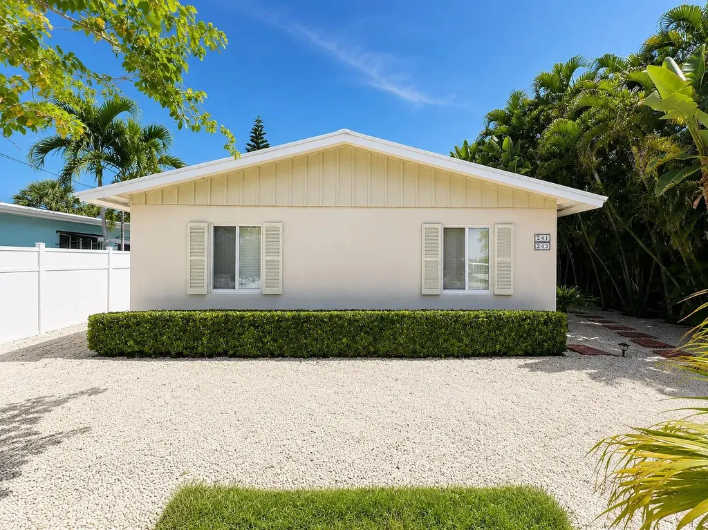 241 NE 12th Street Delray Beach FL 33444