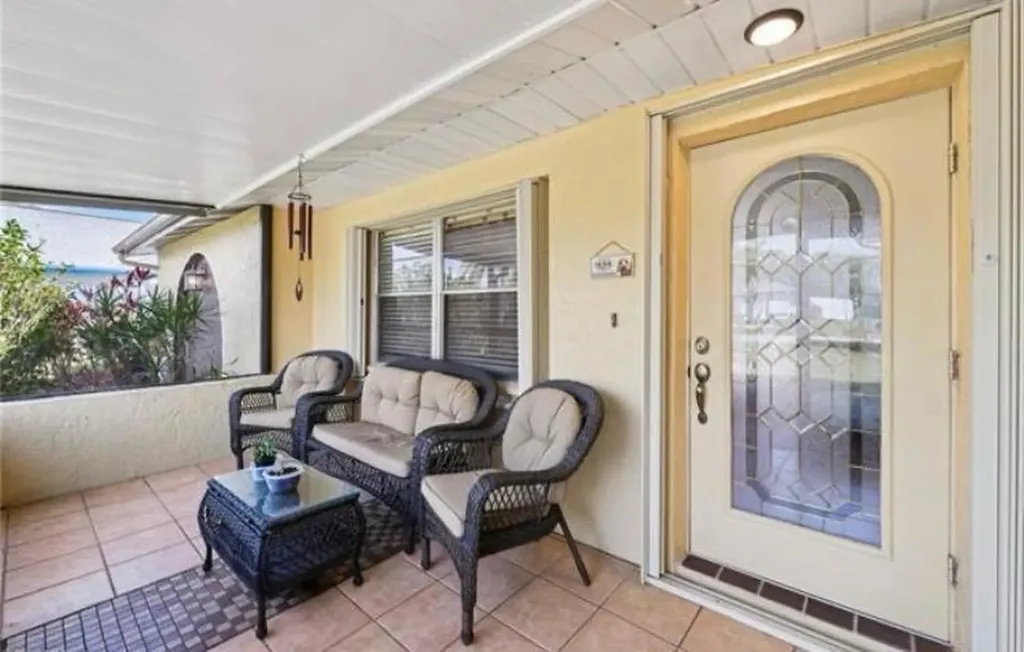 1116 SE 30th Terrace Cape Coral FL 33904