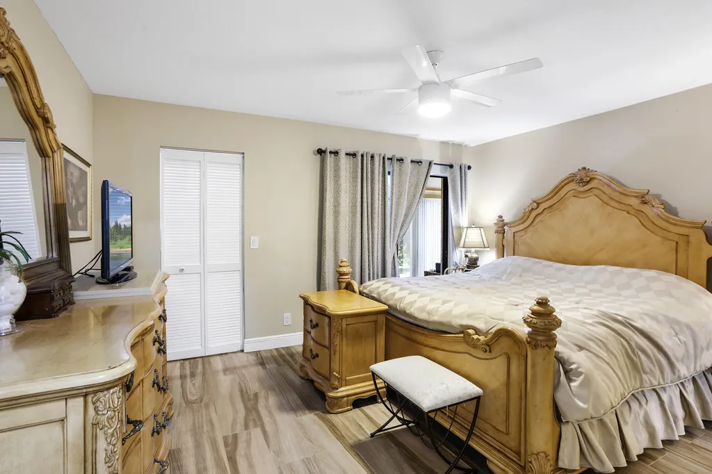 2641 Gately Drive W West Palm Beach FL 33415