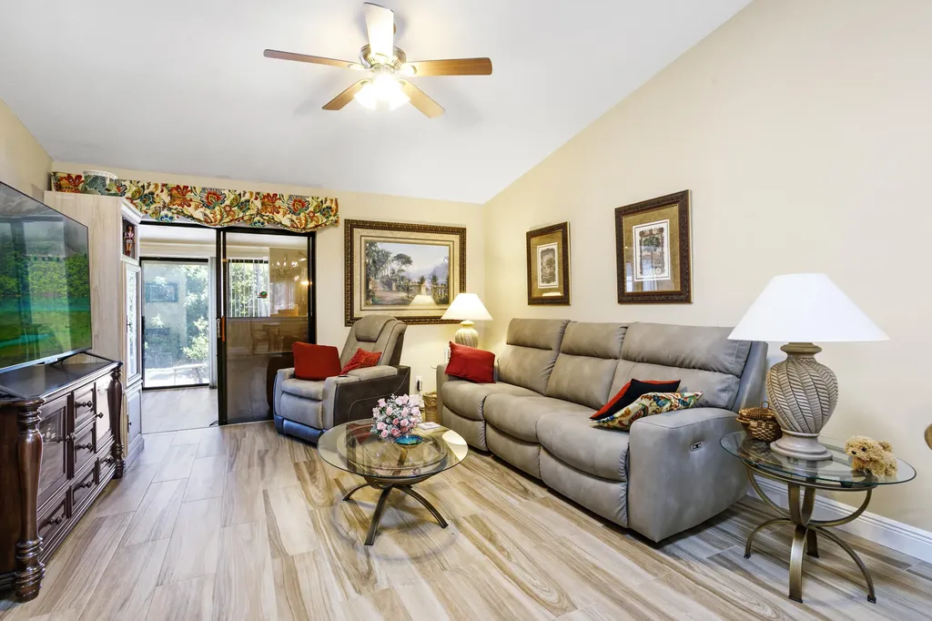 2641 Gately Drive W West Palm Beach FL 33415