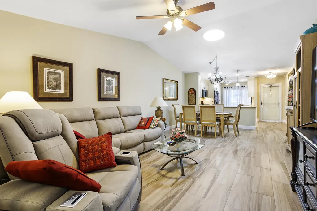 2641 Gately Drive W West Palm Beach FL 33415