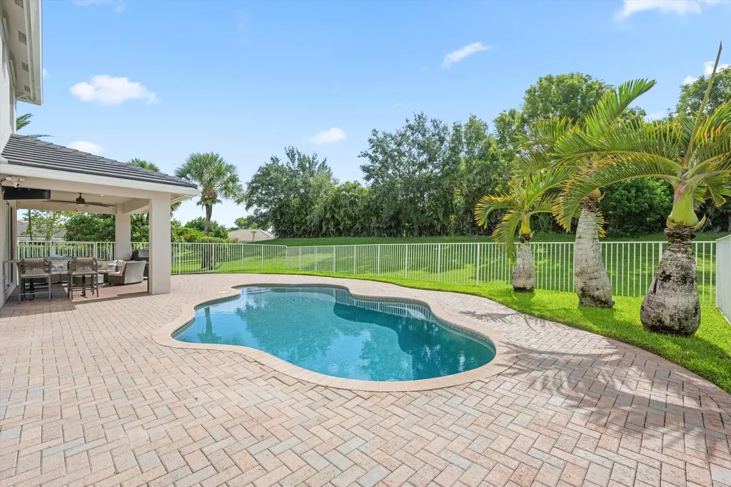 11158 Mainsail Court Wellington FL 33449