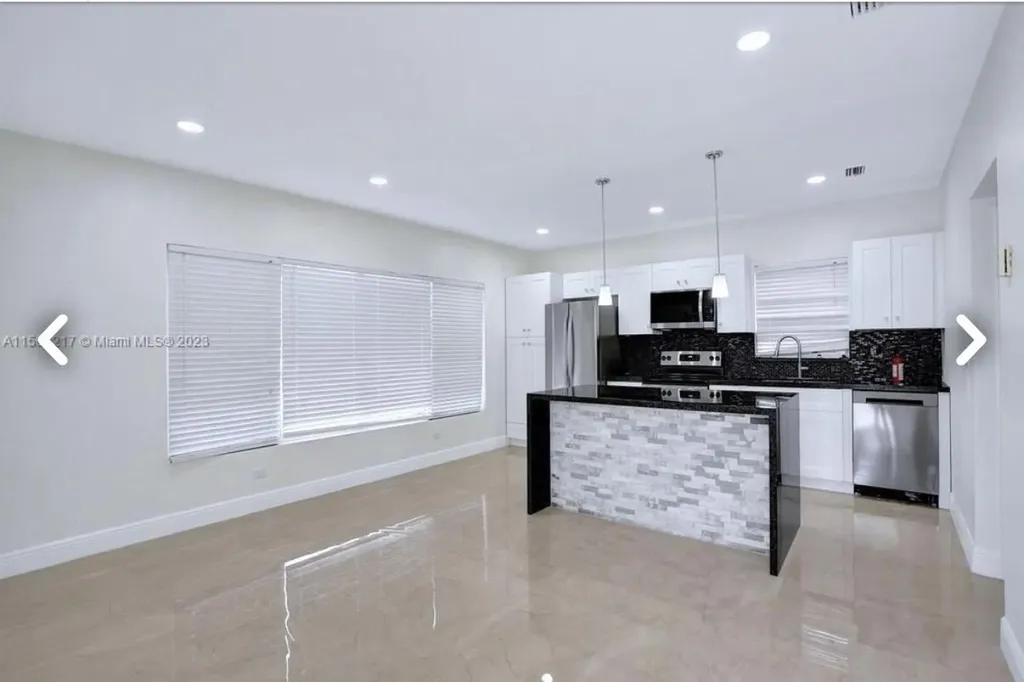 6720 Coolidge Street Hollywood FL 33024