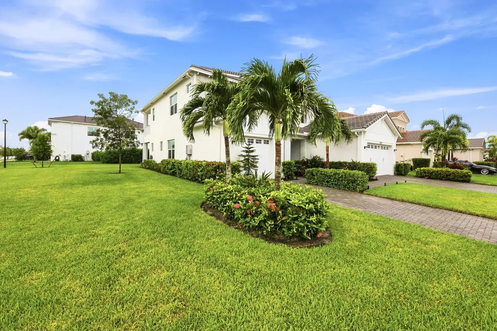 5627 Opal Drive The Acreage FL 33470
