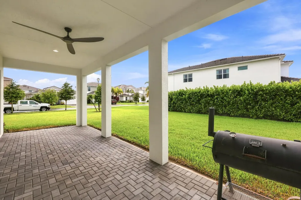 5627 Opal Drive The Acreage FL 33470