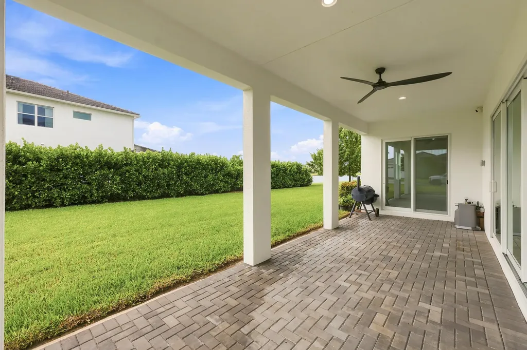 5627 Opal Drive The Acreage FL 33470