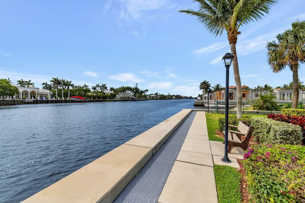 9 Colonial Club Drive Boynton Beach FL 33435