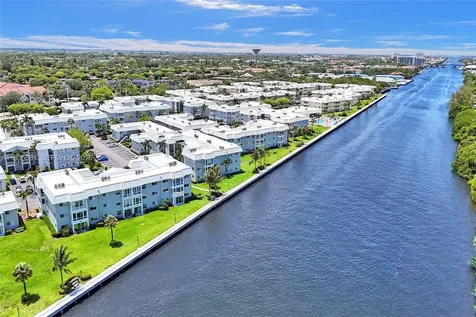 9 Colonial Club Drive Boynton Beach FL 33435